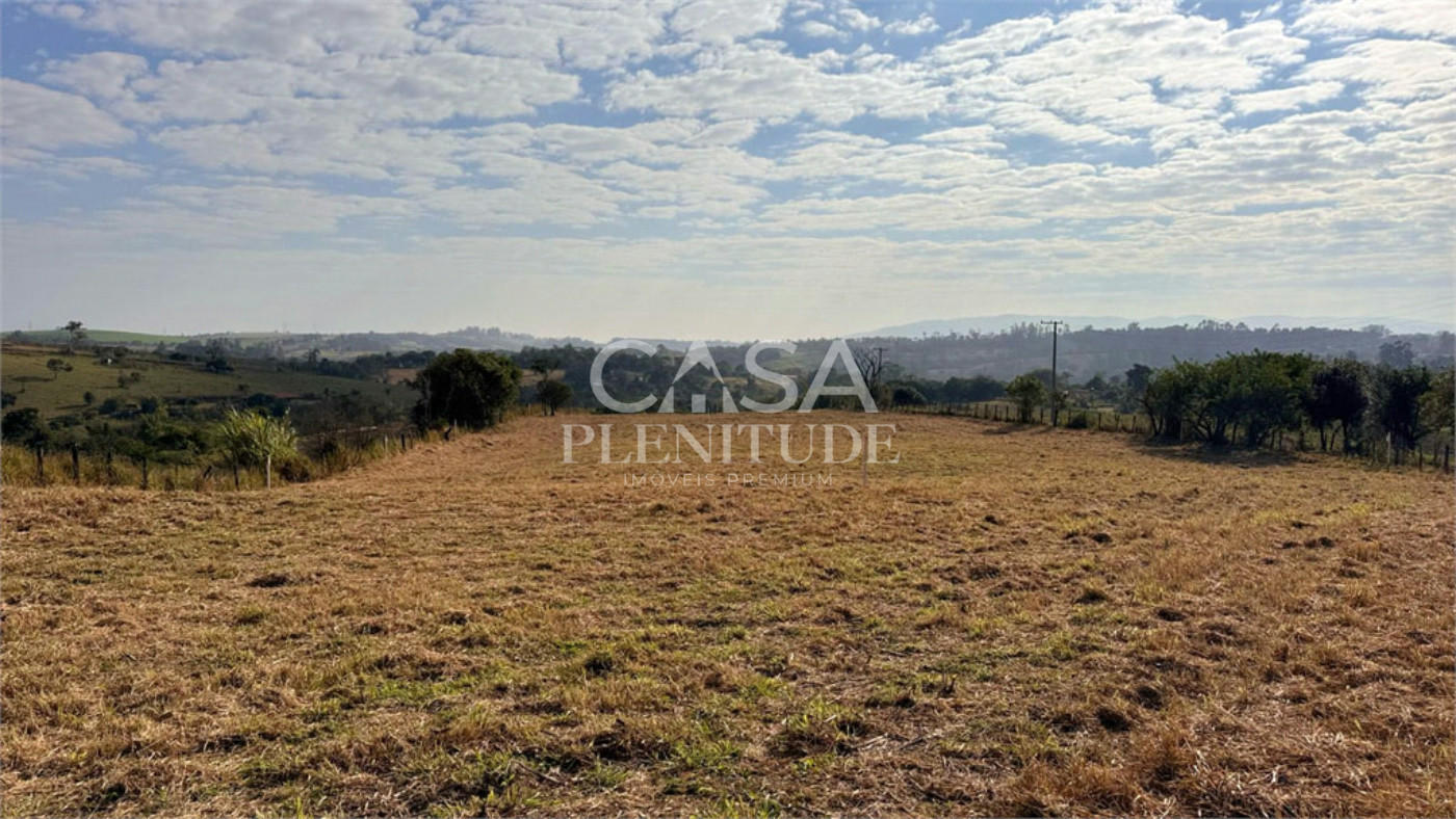 Chácara à venda no Centro, Araçoiaba da Serra, SP