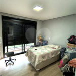 Casa à venda com 4 suítes no condomínio Res São Pedro da Aldeia, São Paulo - SP