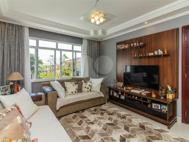 Sobrado à venda com 3 quartos, sendo 1 suíte,  em Tucuruvi, São Paulo, SP