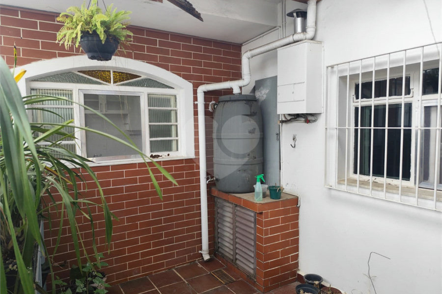 Sobrado à venda com 2 quartos em Vila Nivi, São Paulo, SP