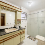 Apartamento à venda com 3 quartos, sendo 1 suíte, em Alto da Boa Vista, São Paulo, SP