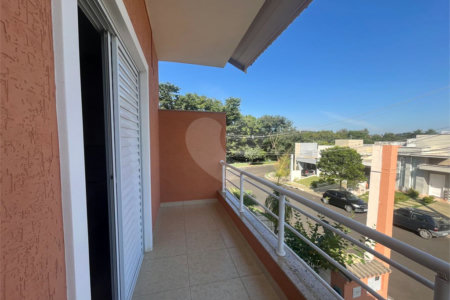 Casa à venda com 3 suítes no condomínio Lago da Serra, Araçoiaba da Serra - SP
