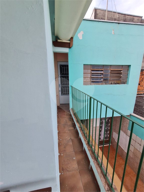 Casa à venda com 6 quartos em Vila dos Remédios, São Paulo, SP