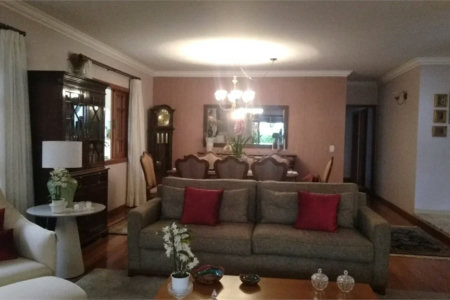 Casa Térrea à venda com 3 suítes em Super Quadra Morumbi, São Paulo, SP