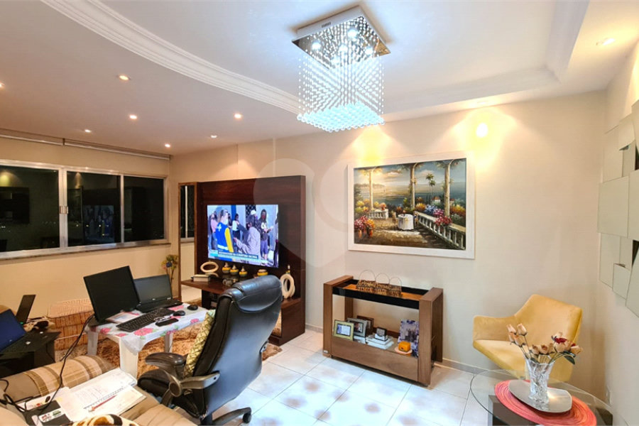 Apartamento à venda com 2 quartos em Vila Madalena, São Paulo, SP