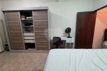 Sobrado à venda com 6 quartos, sendo 3 suítes, em Santa Teresinha, São Paulo, SP
