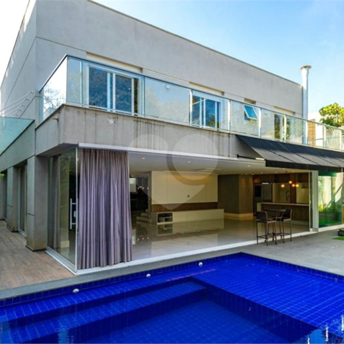 Casa à venda com 4 suítes no condomínio Hípica Garden, São Paulo - SP