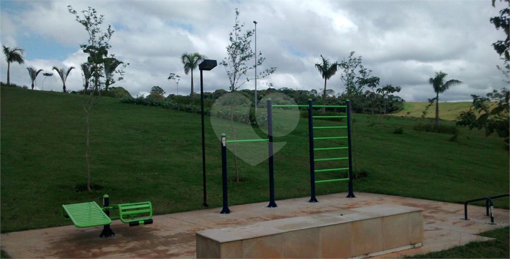 Terreno à venda com 1 suíte no condomínio Altavis Aldeia, Santana de Parnaíba - SP