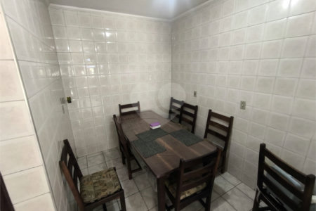 Casa à venda com 5 quartos, sendo 2 suítes, em Jardim Umarizal, São Paulo, SP