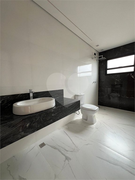Casa à venda com 3 suítes no condomínio Spazio Design, Bragança Paulista - SP
