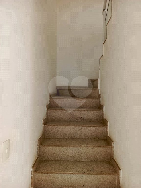 Casa à venda com 4 quartos, sendo 1 suíte, no condomínio Atlantico Sul, Rio de Janeiro - RJ