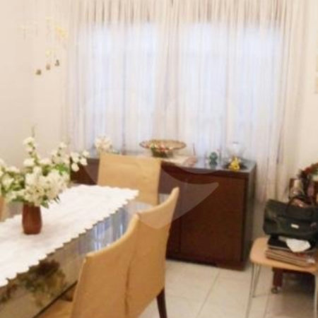 Sobrado à venda com 3 quartos, sendo 1 suíte, em Campo Grande, São Paulo, SP