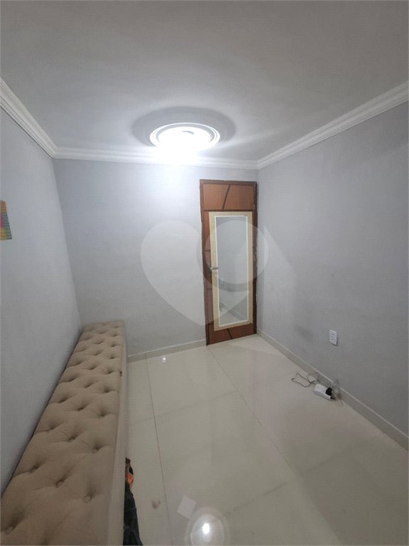 Casa à venda ou para alugar com 2 quartos, sendo 1 suíte, no condomínio Sem Nome Estrada Guandu do Sapê 1444, Rio de Janeiro - RJ