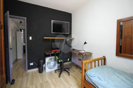 Casa à venda com 3 quartos, sendo 1 suíte, em Vila Clementino, São Paulo, SP
