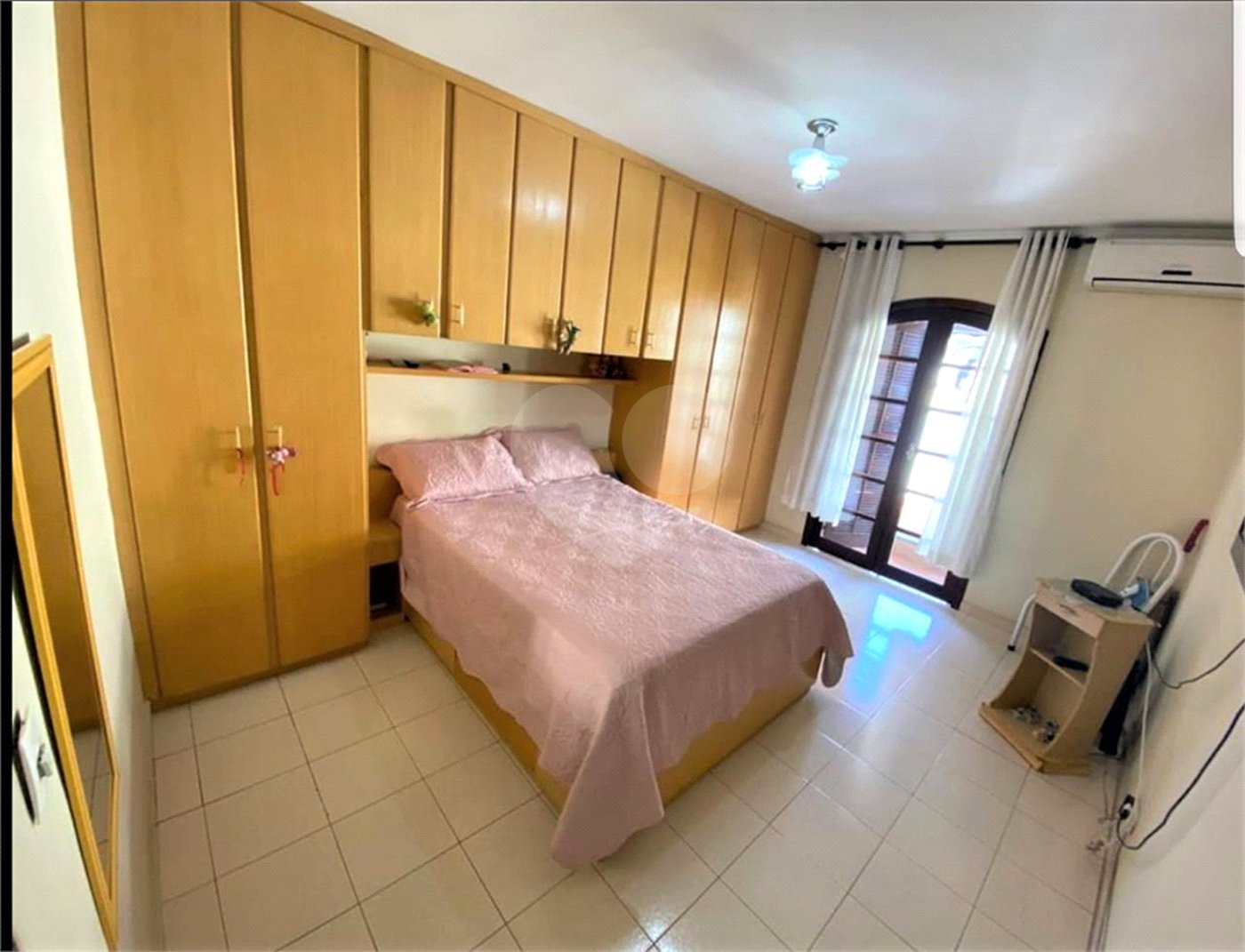 Sobrado à venda com 4 quartos, sendo 1 suíte, em Tucuruvi, São Paulo, SP
