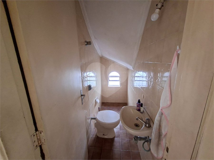 Sobrado à venda com 3 quartos, sendo 1 suíte,  em Jardim Esmeralda, São Paulo, SP
