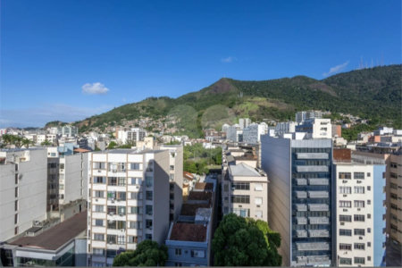 Apartamento à venda com 3 quartos, sendo 1 suíte, em Tijuca, Rio de Janeiro, RJ