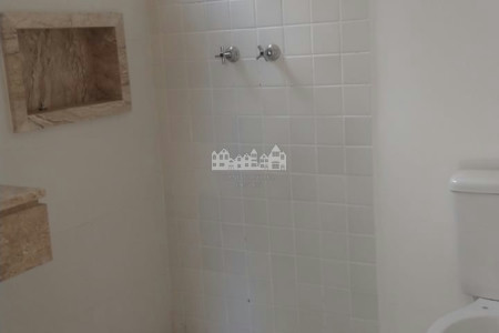 Casa à venda com 3 quartos, sendo 2 suítes, em Jardim do Lago, Atibaia, SP