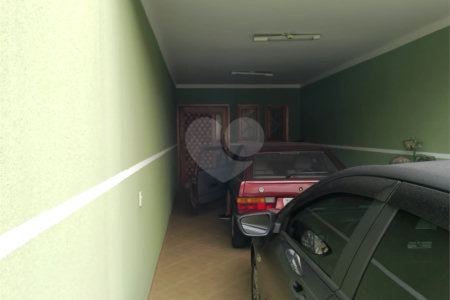 Sobrado à venda com 3 quartos, sendo 1 suíte, em Cidade Patriarca, São Paulo, SP