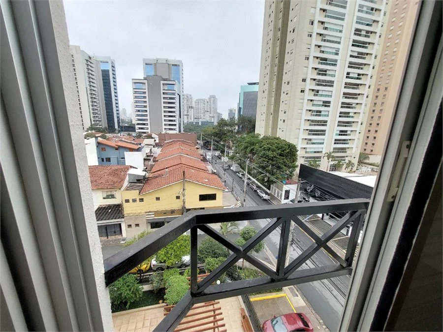 Apartamento à venda com 2 suítes em Vila Gertrudes, São Paulo, SP