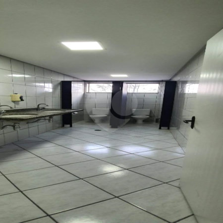 Prédio à venda ou para alugar em Vila Palmares, Santo André, SP