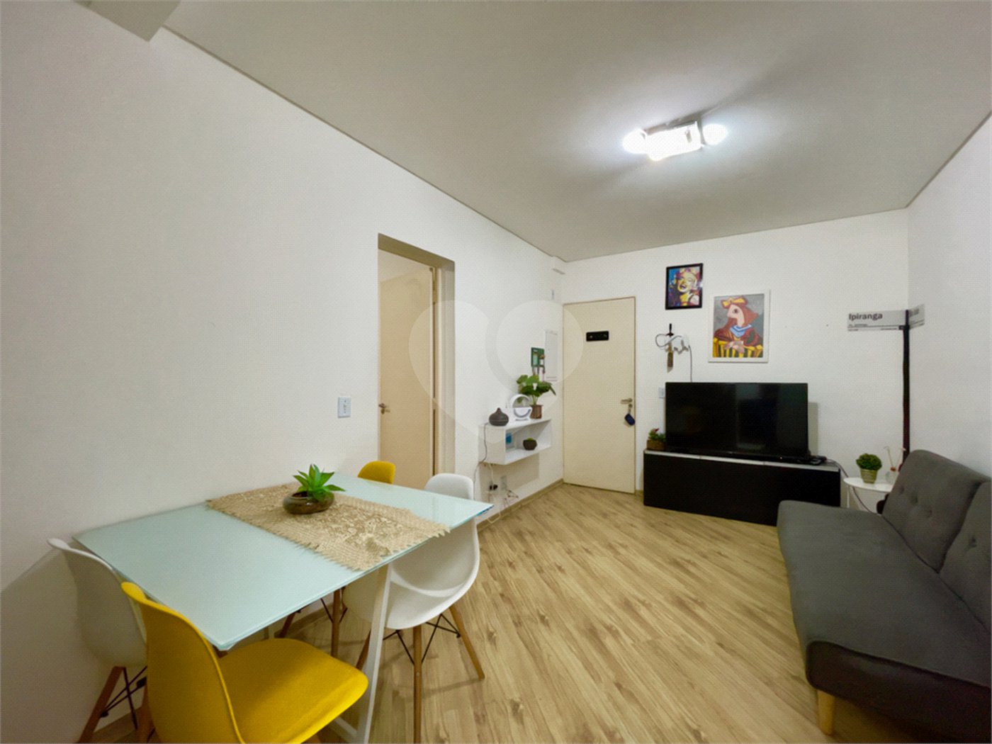 Apartamento à venda com 1 suíte, em República, São Paulo, SP