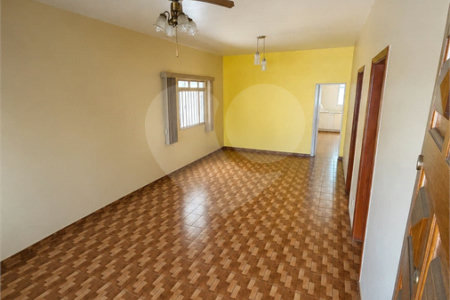 Casa à venda ou para alugar com 5 quartos, sendo 1 suíte, no Centro, Salto, SP