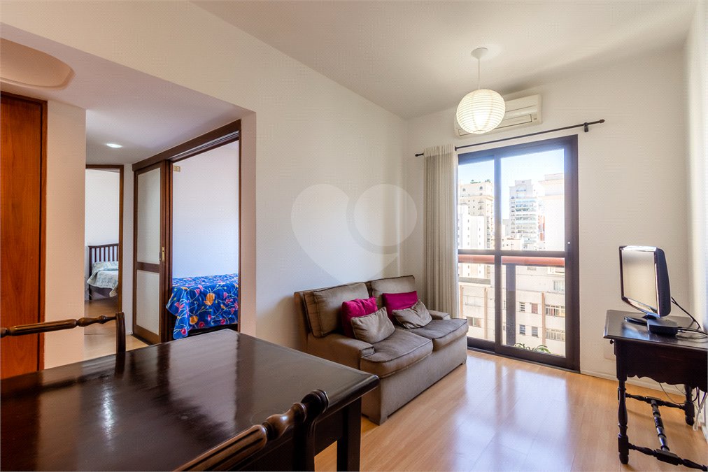 Apartamento à venda com 2 quartos, sendo 1 suíte, em Jardim Paulista, São Paulo, SP