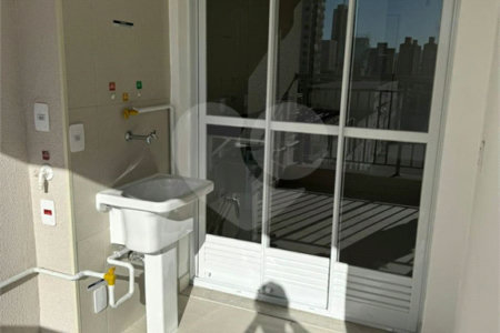 Apartamento à venda com 3 suítes em Brás, São Paulo, SP