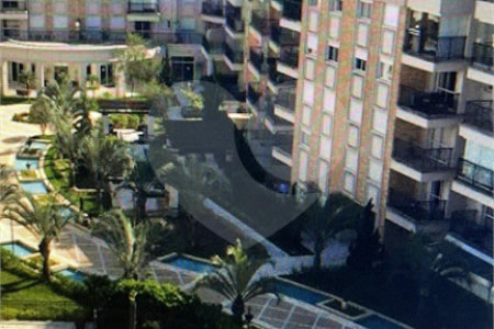 Apartamento à venda com 2 suítes em Jardim Leonor, São Paulo, SP
