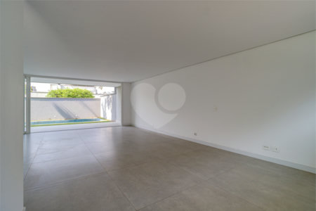 Casa à venda com 4 suítes no condomínio Jamestown, São Paulo - SP