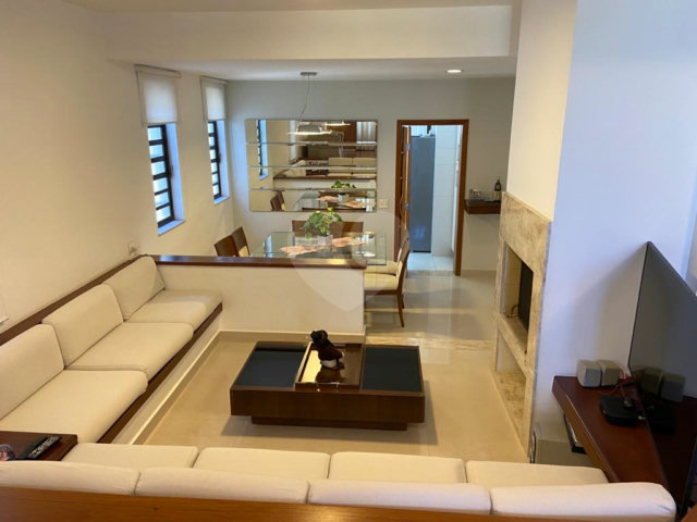 Sobrado à venda com 3 quartos, sendo 1 suíte,  em Horto Florestal, São Paulo, SP