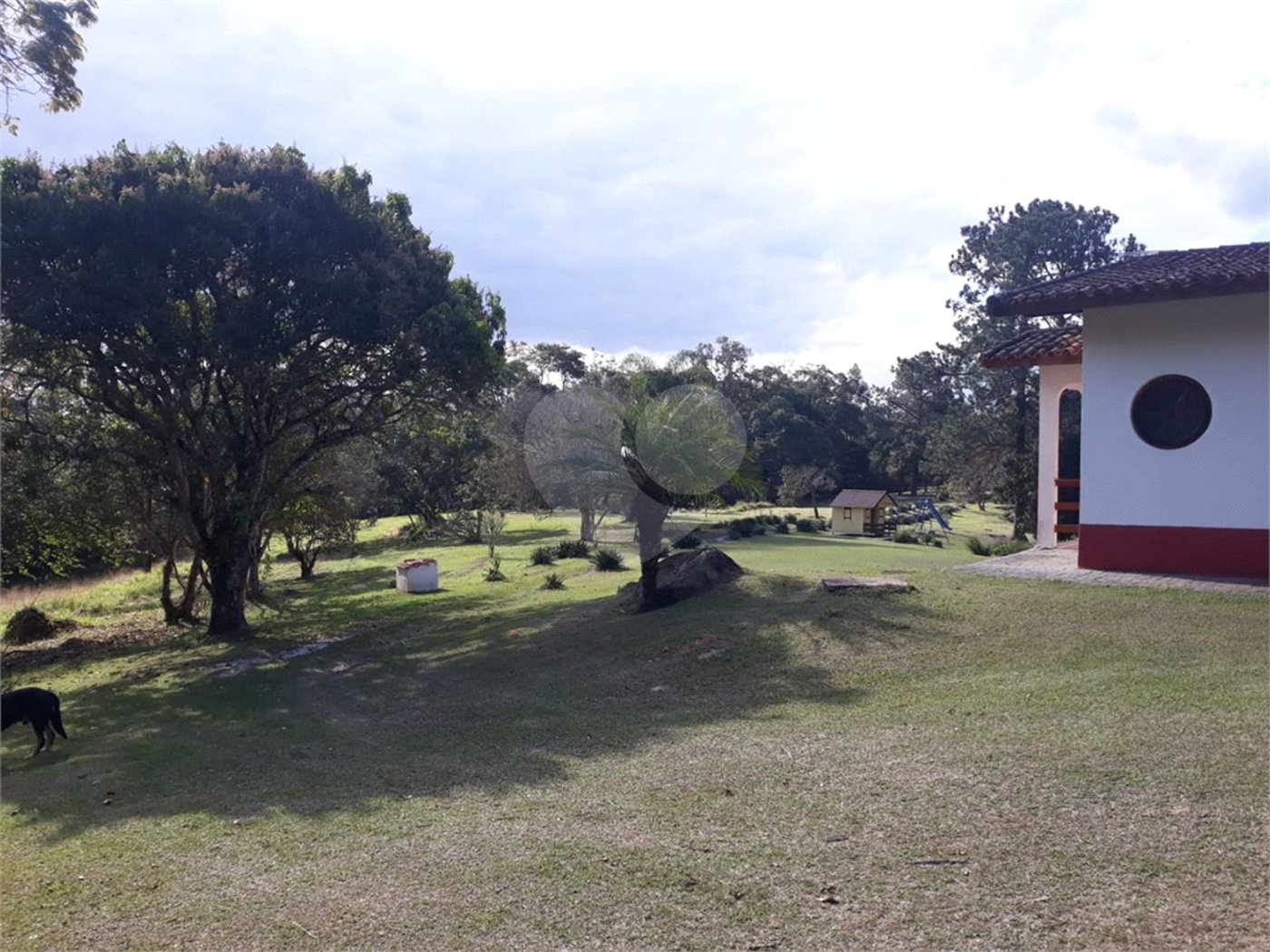 Sítio à venda com 5 quartos, sendo 3 suítes,  em Planalto Verde, São Roque, SP