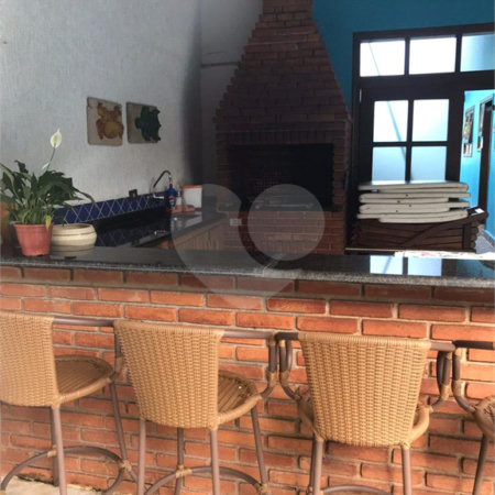Sobrado à venda com 5 quartos, sendo 3 suítes, em Barra do Una, São Sebastião, SP