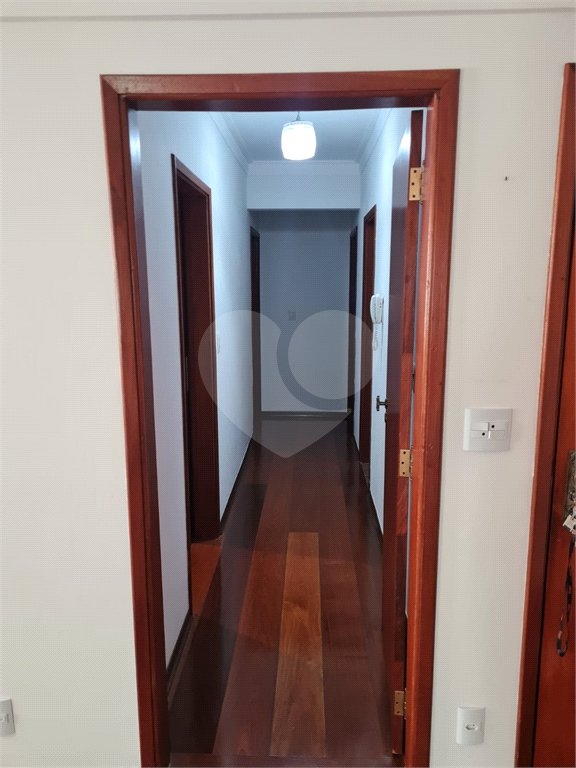 Apartamento à venda com 3 quartos, sendo 1 suíte,  em Vila Angeli, Valinhos, SP