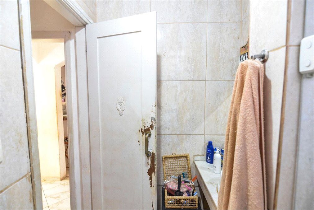 Casa de Vila à venda com 4 quartos, sendo 1 suíte,  em Grajaú, Rio de Janeiro, RJ
