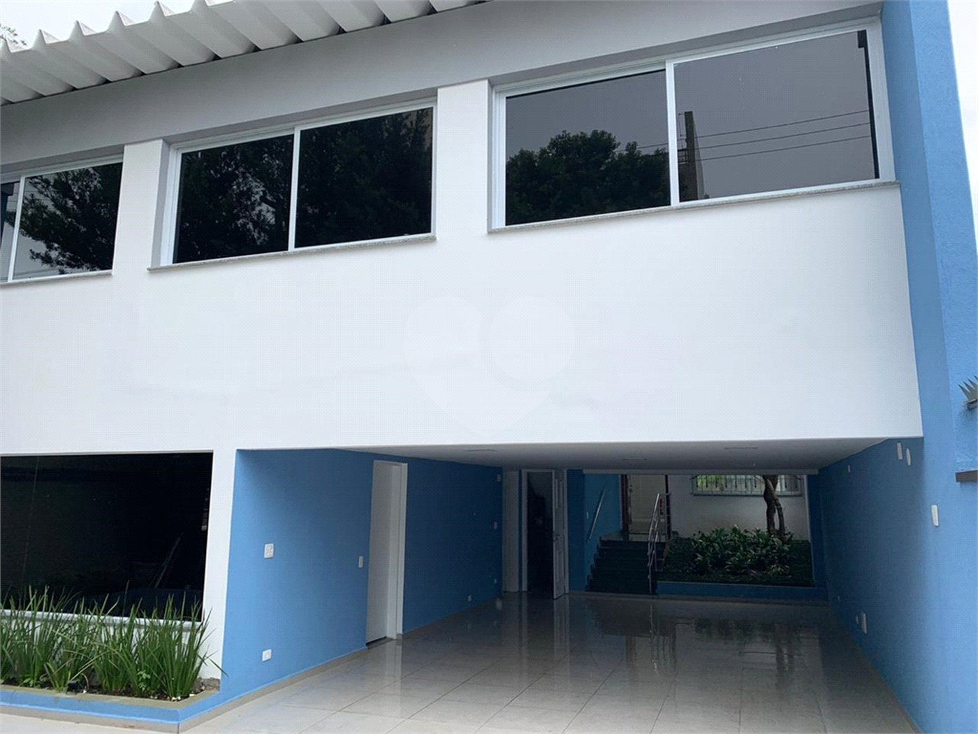 Casa Comercial na Vila Mariana, 400m², próximo metrô, 3 vagas, locação e venda