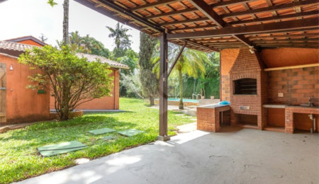 Casa à venda com 3 quartos, sendo 1 suíte,  em Alto da Boa Vista, São Paulo, SP