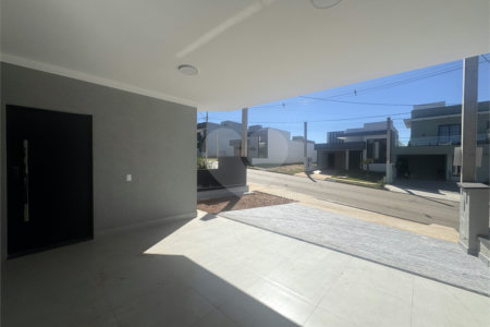 Casa à venda com 3 quartos, sendo 1 suíte, no condomínio Residencial Villagio Wanel, Sorocaba - SP