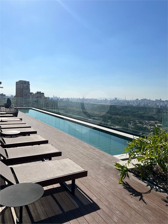 Apartamento à venda com 1 quarto em Moema, São Paulo, SP