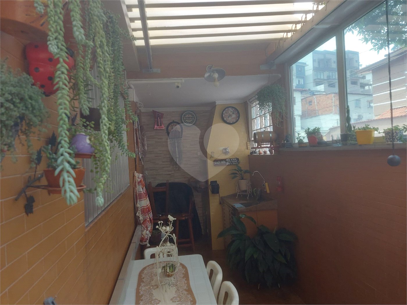 Sobrado à venda com 3 quartos, sendo 1 suíte,  em Tremembé, São Paulo, SP