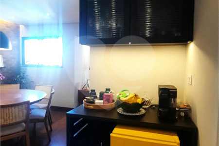 Apartamento à venda com 4 quartos, sendo 2 suítes, em Morumbi, São Paulo, SP