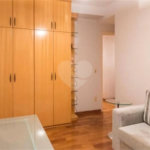 Apartamento à venda com 4 quartos, sendo 2 suítes,  em Tijuca, Rio de Janeiro, RJ