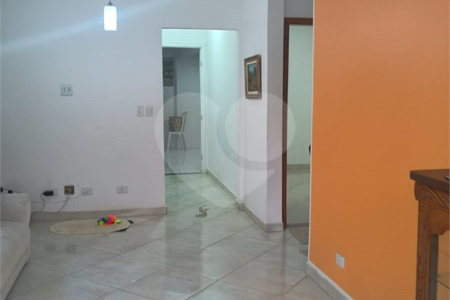 Casa à venda com 4 quartos, sendo 1 suíte, em Vila Cordeiro, São Paulo, SP