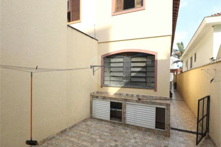 Sobrado à venda com 4 quartos, sendo 2 suítes, em Vila Mazzei, São Paulo, SP
