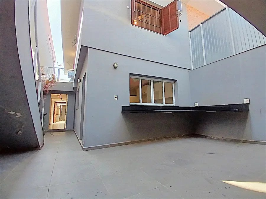 Sobrado à venda com 3 quartos, sendo 1 suíte,  em Brooklin Paulista, São Paulo, SP