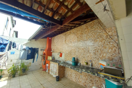 Casa à venda com 4 quartos em Campo Grande, Rio de Janeiro, RJ