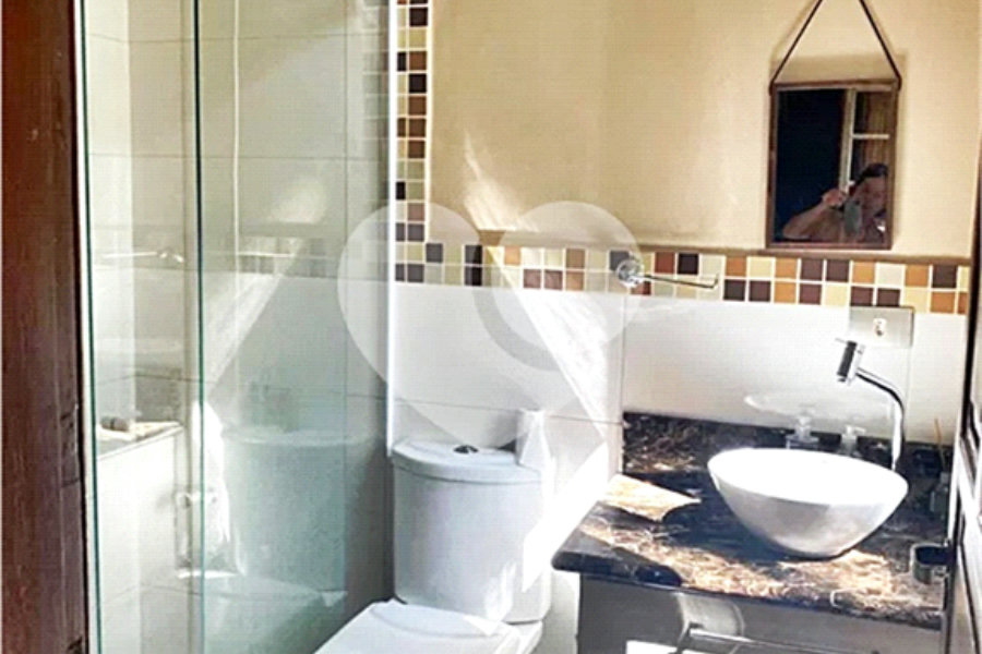 Casa à venda com 4 suítes no condomínio Sausalito, Mairiporã - SP