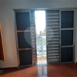 Sobrado à venda com 3 quartos em Jardim Guairaca, São Paulo, SP
