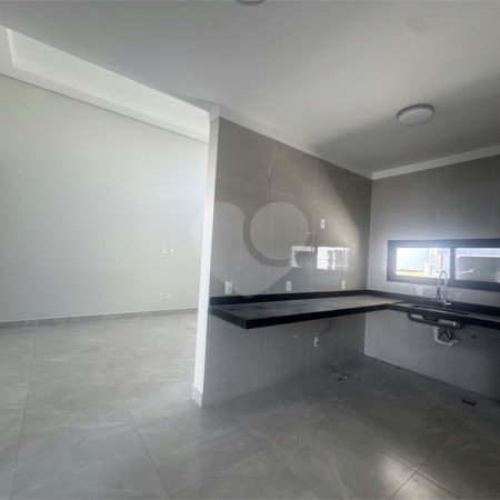 Casa à venda com 3 quartos, sendo 1 suíte, no condomínio Residencial Villagio Wanel, Sorocaba - SP